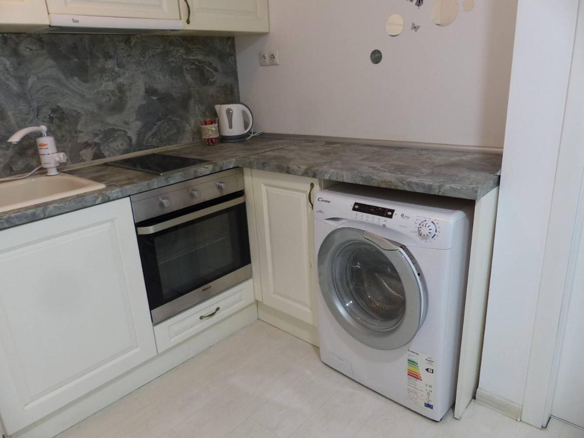 Apartament Holiday Burgas Bagian luar foto